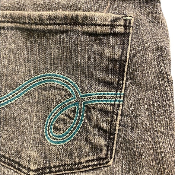 See Thru Soul Women’s Jeans, Size 27 - Picture 3 of 8